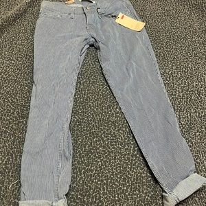 Womens Levi Jeans